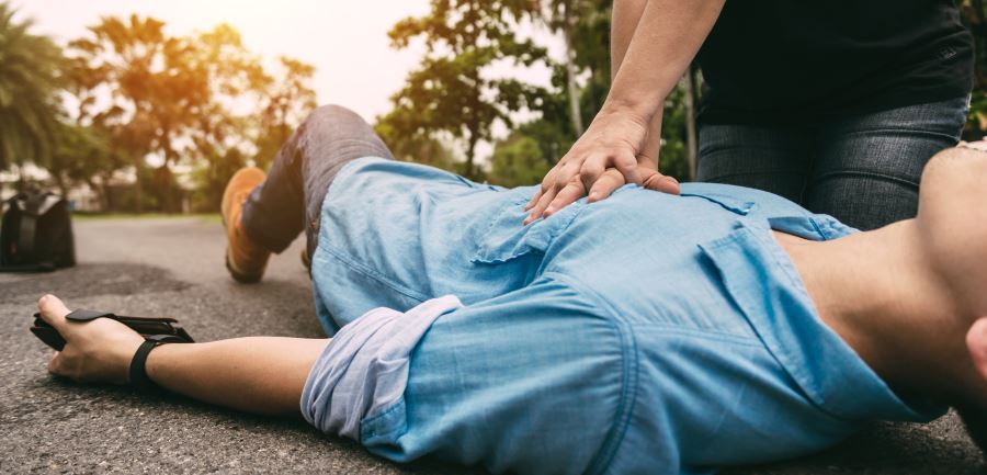 FREE Digital Participant / Student Manual included! Same Day American Red Cross Certification! (Valid for 2 Years) This is a classroom only course, no online course is required. This class is NOT for Healthcare Providers (Please take our BLS course if you are in healthcare!) Note: This class does not include First Aid. Duration: 3.25 hour class time <div class="enrollware" data-kce-name="keycpr" data-kce-id="178212"></div>